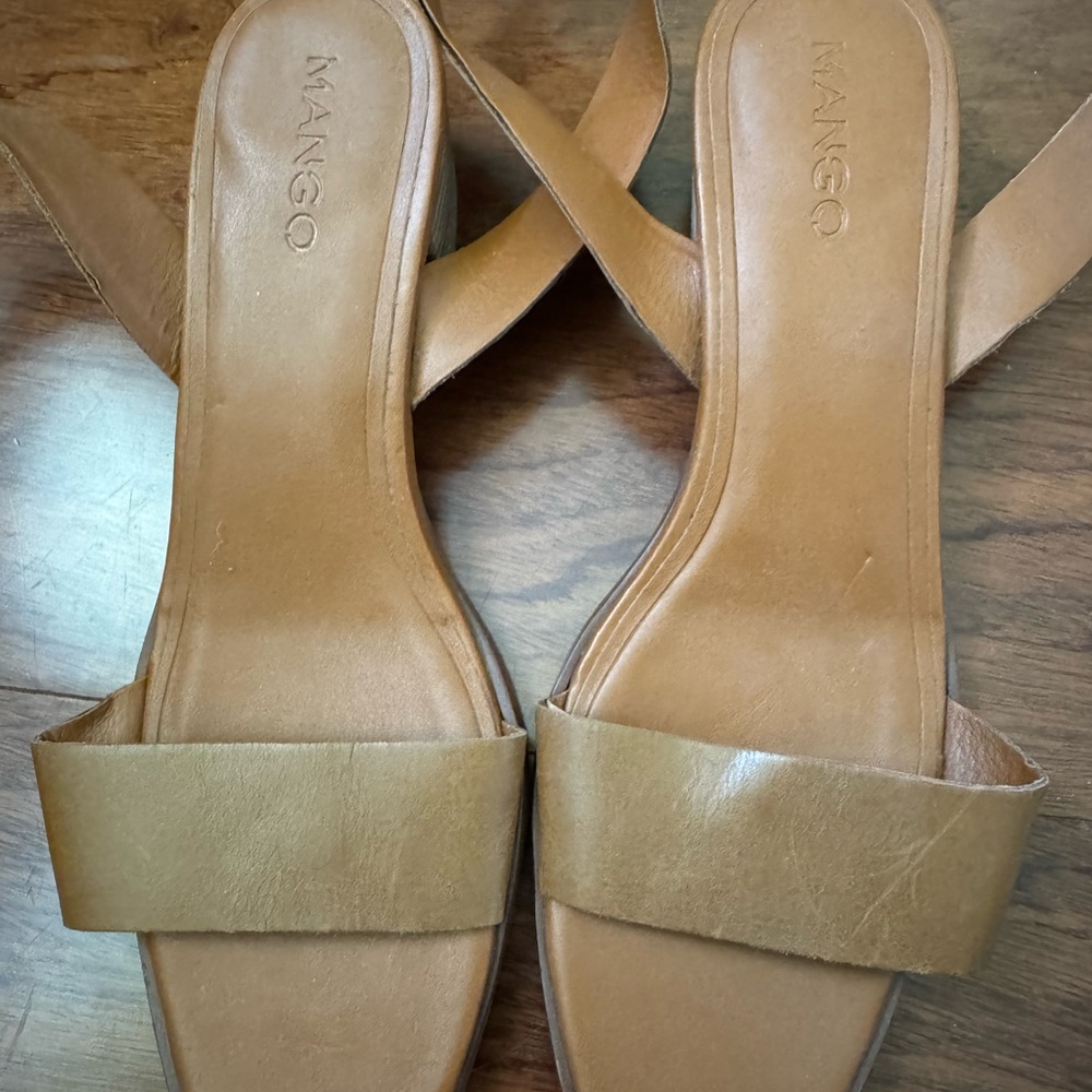Mango Tan Sandals Sleek Minimalist Design